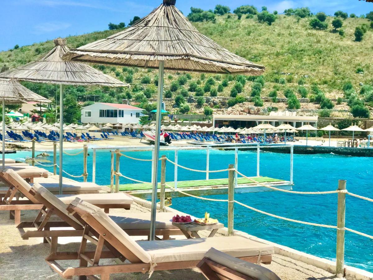 Luxury Villa Alisja Sarande With Private Beach Luaran gambar