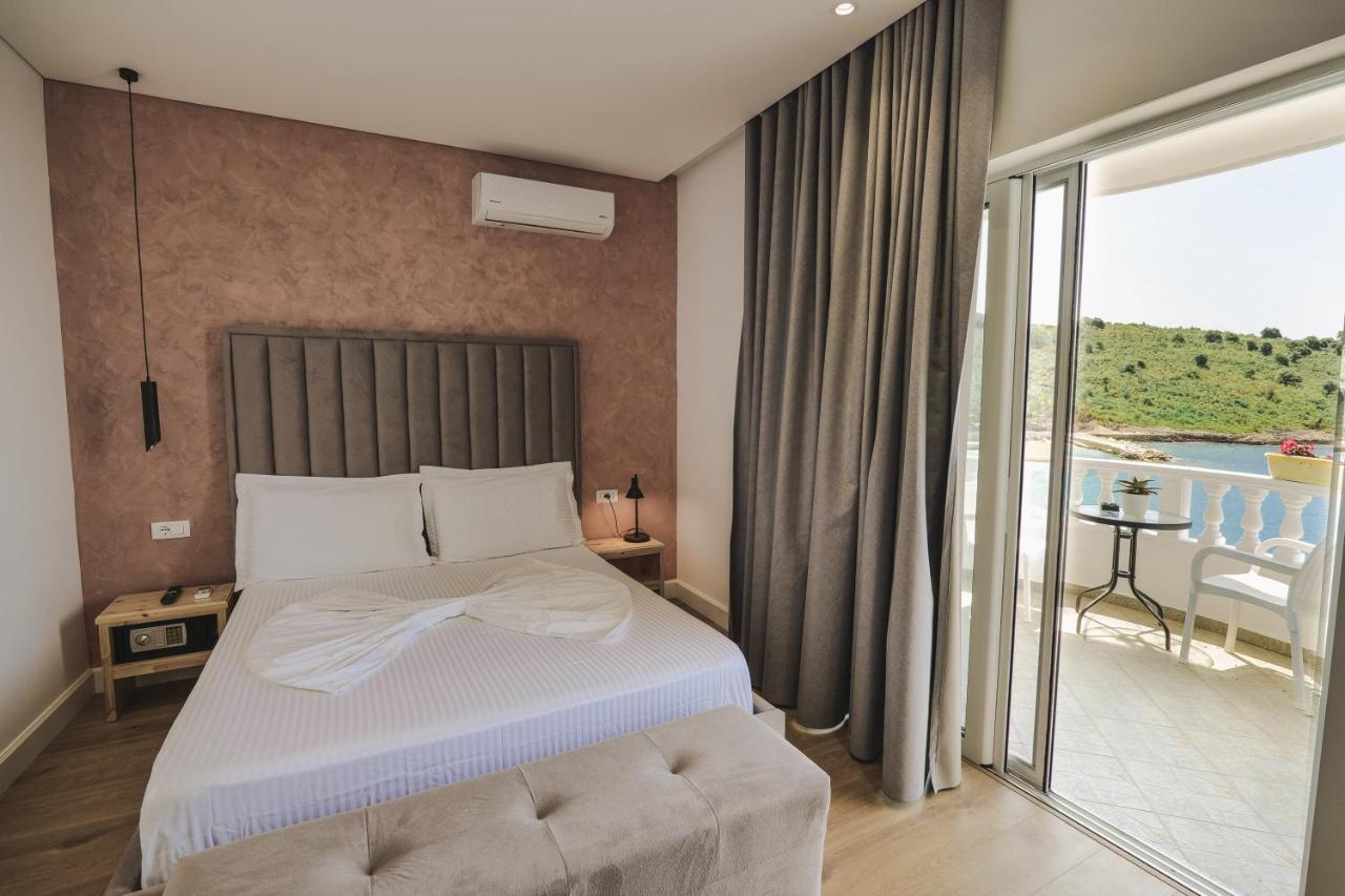 Luxury Villa Alisja Sarande With Private Beach Luaran gambar