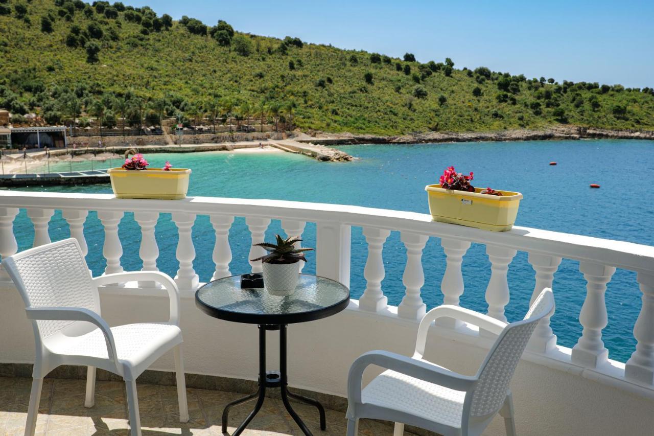 Luxury Villa Alisja Sarande With Private Beach Luaran gambar