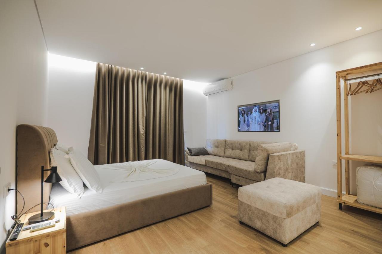 Luxury Villa Alisja Sarande With Private Beach Luaran gambar