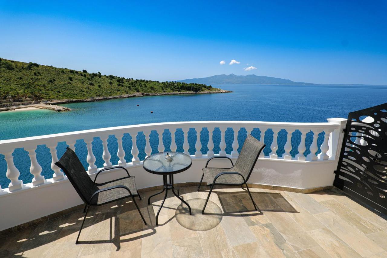 Luxury Villa Alisja Sarande With Private Beach Luaran gambar