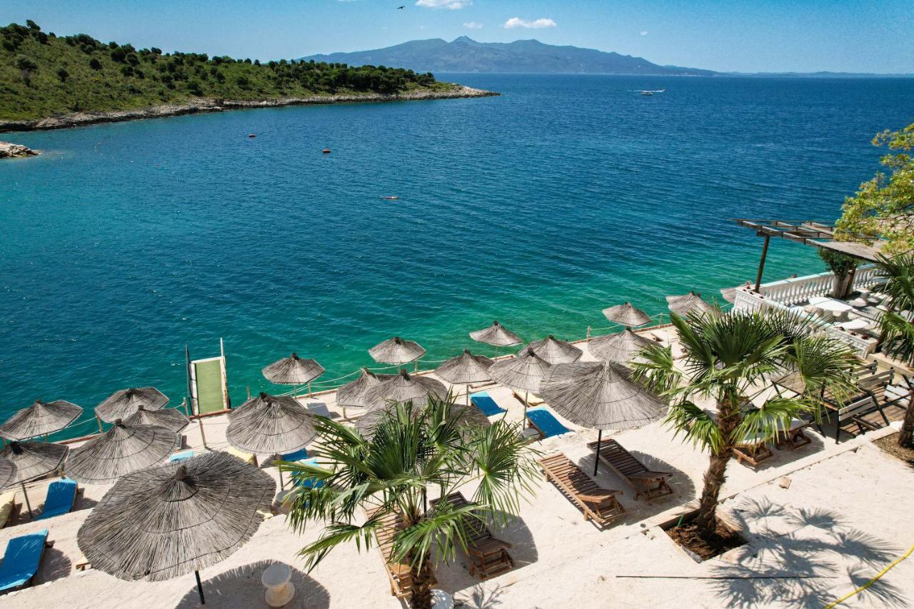 Luxury Villa Alisja Sarande With Private Beach Luaran gambar
