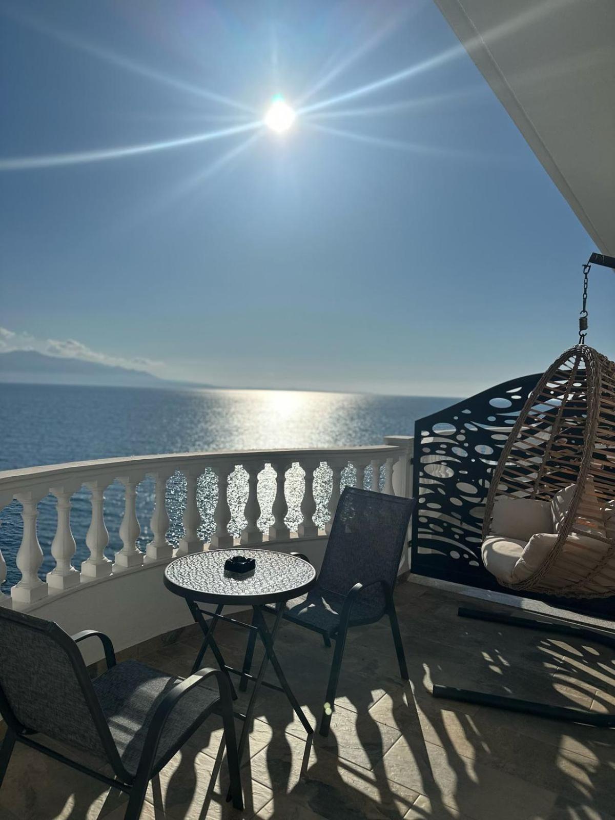 Luxury Villa Alisja Sarande With Private Beach Luaran gambar